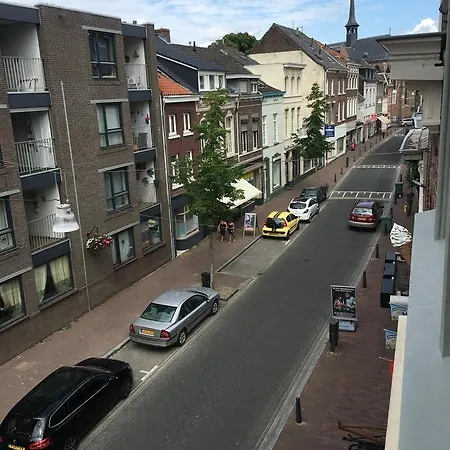 Check Mate Bed & Breakfast Roermond