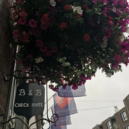 Bed & Breakfast Check Mate Roermond