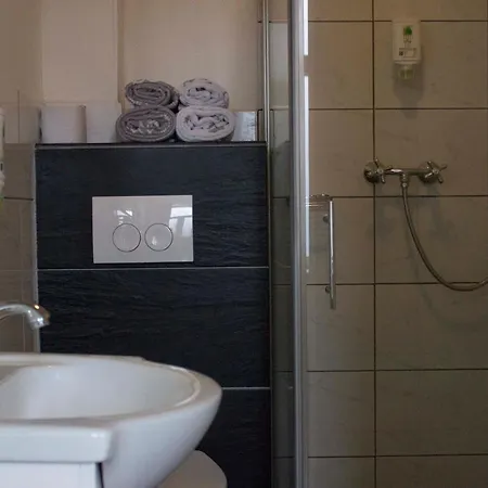 Bed & Breakfast Check Mate Roermond